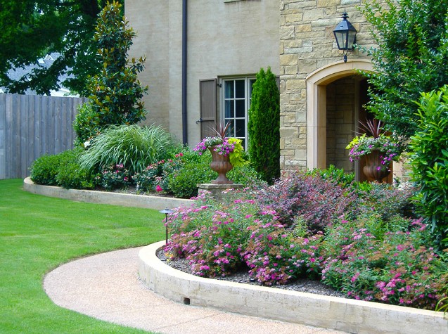 5 Reasons Why Landscaping Is Important