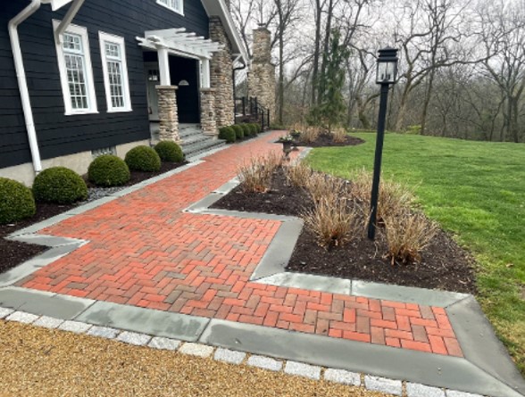 What Is the Difference Between Hardscapes & Masonry?