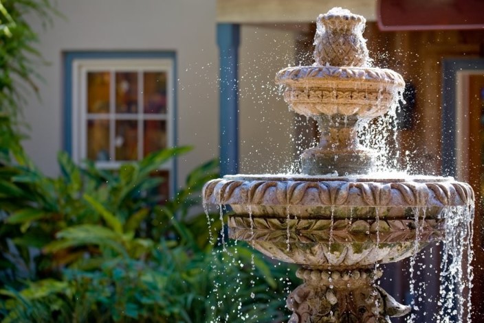 The Charm and Utility of Water Fountains: A Comprehensive Guide